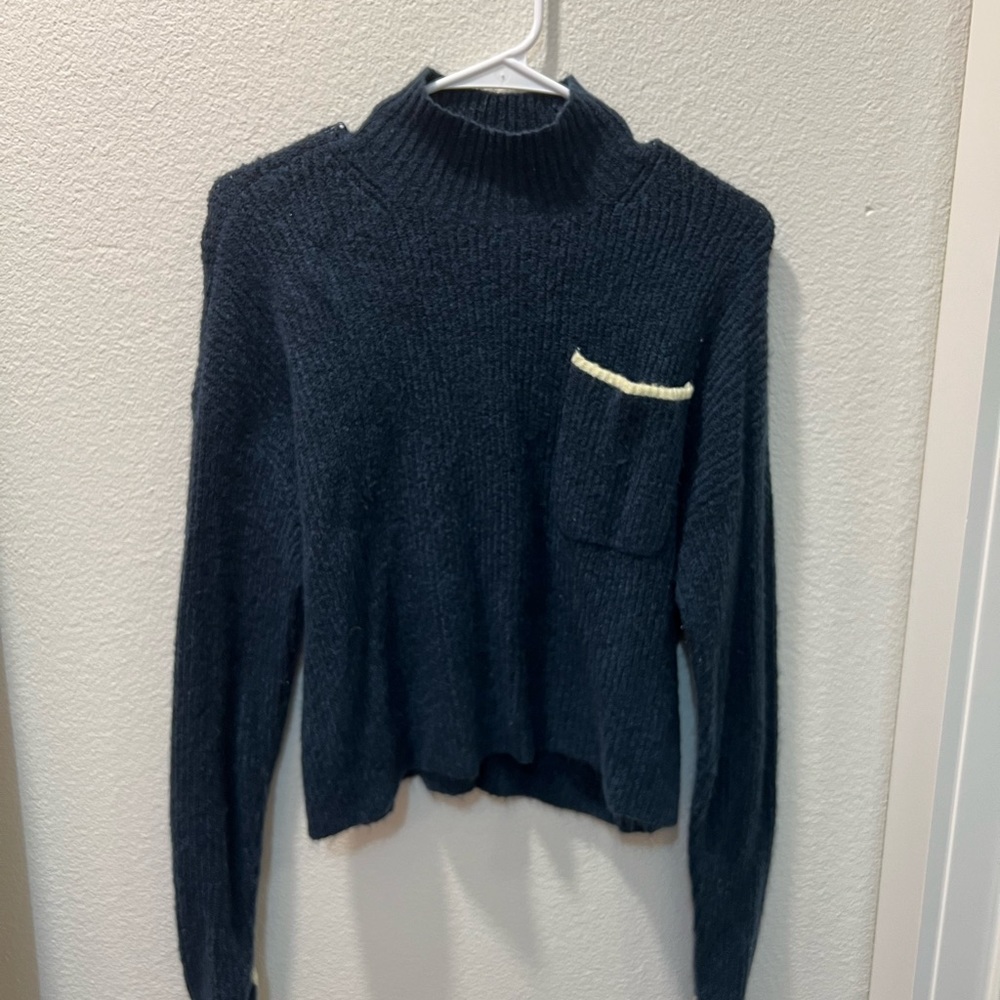 American Eagle Blue Sweater